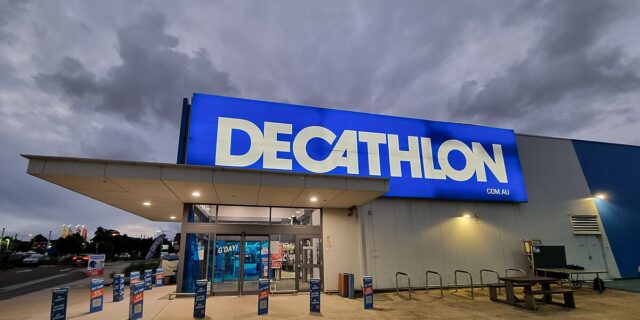 2022-05-22_Decathlon_supermarket_in_Sydney_Australia.jpg