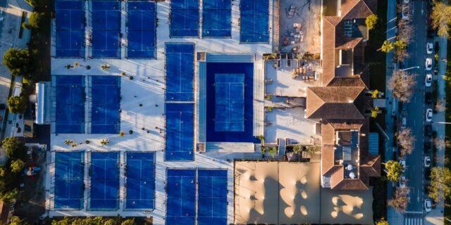 Nueva-Alcantara-Club-elu-meilleur-club-de-padel-au-monde.jpg