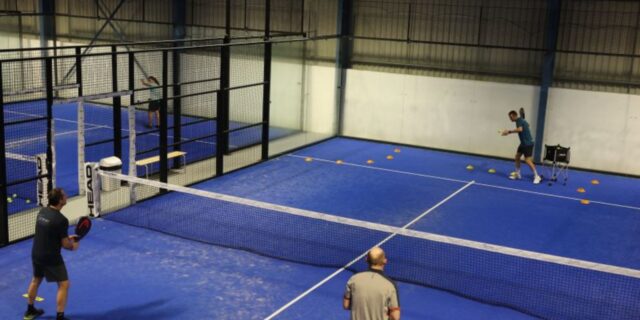 Forever-Padel-recrute-un-enseignant-padel-pour-2026.jpg