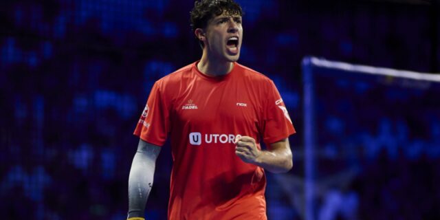 Agustin-Tapia-fete-ses-27-ans-et-possede-deja-lun-des-plus-grands-palmares-du-padel.jpg