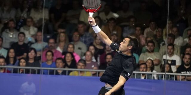 La-bandeja-a-t-elle-disparu-du-padel-moderne-.jpg